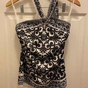Black/white halter dress top